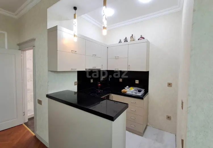 3 otaqlı mənzil , Bakı