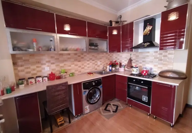 3 otaqlı mənzil Satılır, Yeni Günəşli qəs., Suraxanı, Bakı