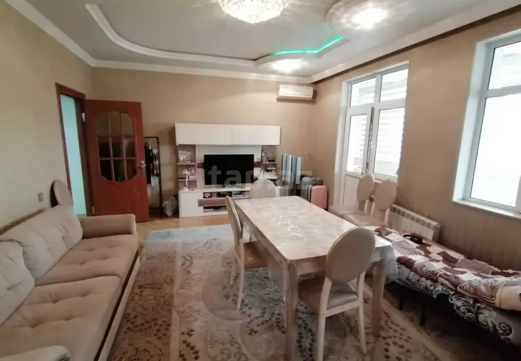 3 otaqlı mənzil , Bakı