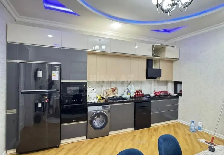 6 otaqlı mənzil Satılır, Şirvan