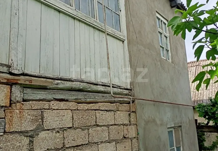 4 otaqlı mənzil , Xudat