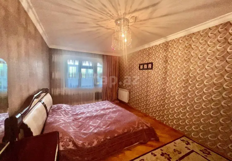4 otaqlı mənzil , Bakı