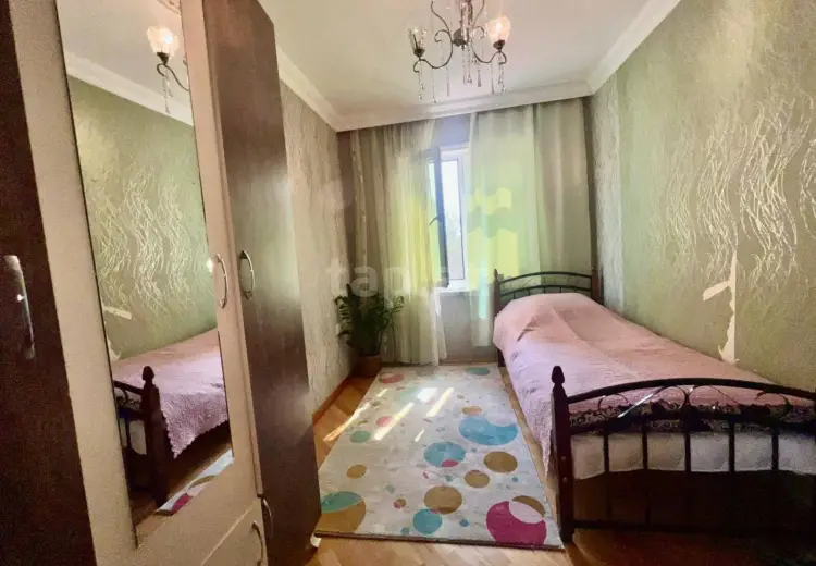 4 otaqlı mənzil , Bakı