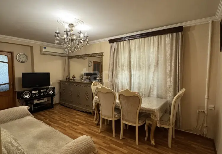 3 otaqlı mənzil , Bakı