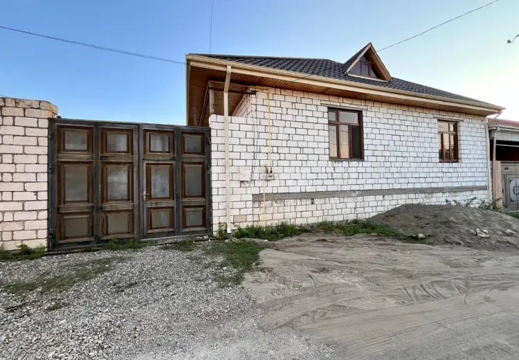 4 otaqlı mənzil , Qazax