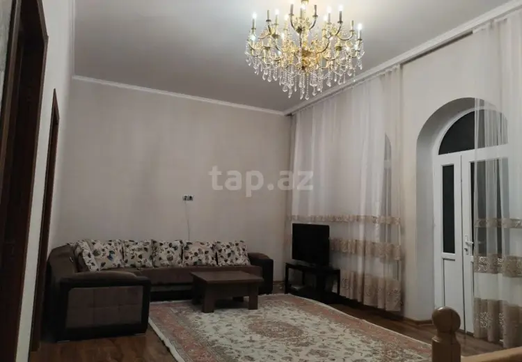 4 otaqlı mənzil , Qusar