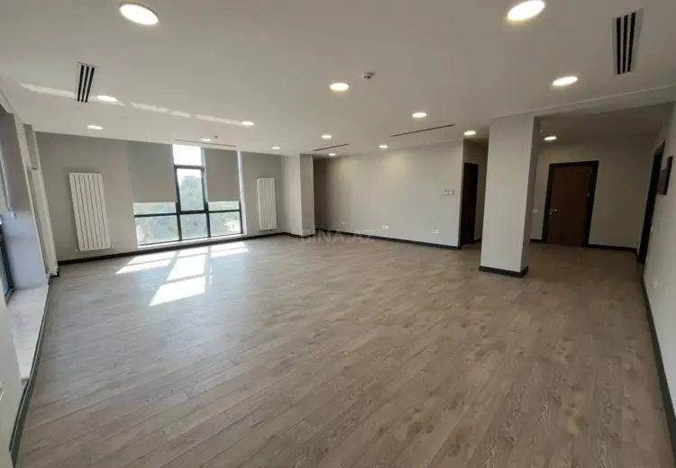 131 m² Obyekt / Ofis Kirayə (aylıq), Nərimanov, Bakı