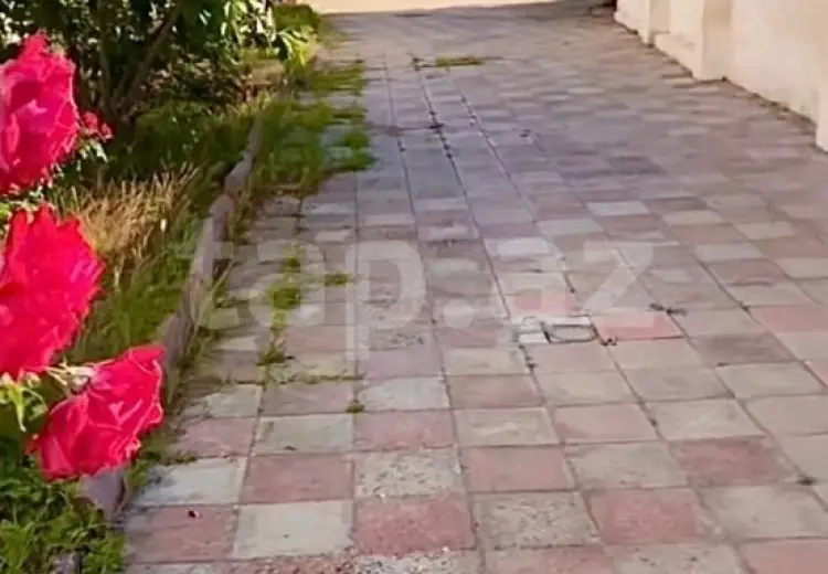 4 otaqlı mənzil , Bakı