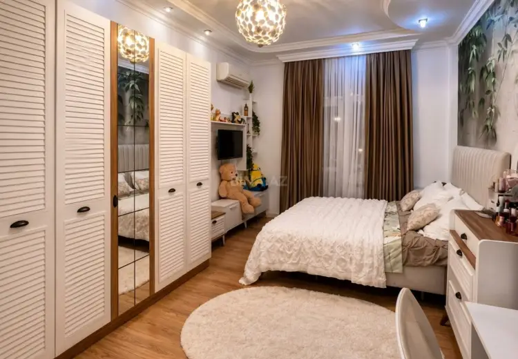 4 otaqlı mənzil Satılır, Xətai, Bakı