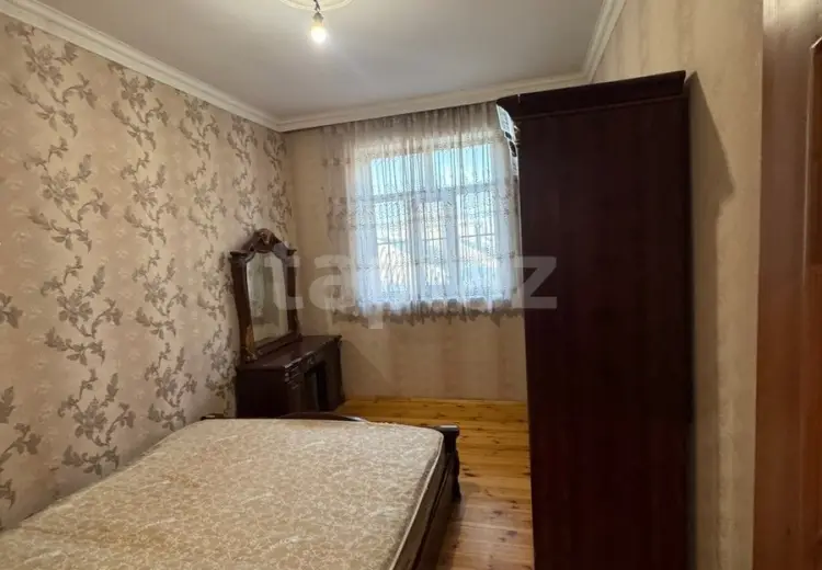 450 AZN - 4 otaqlı mənzil Kirayə (aylıq), Bakı