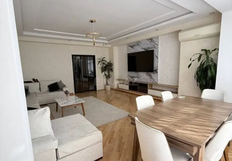3 otaqlı mənzil Satılır, Nizami, Bakı