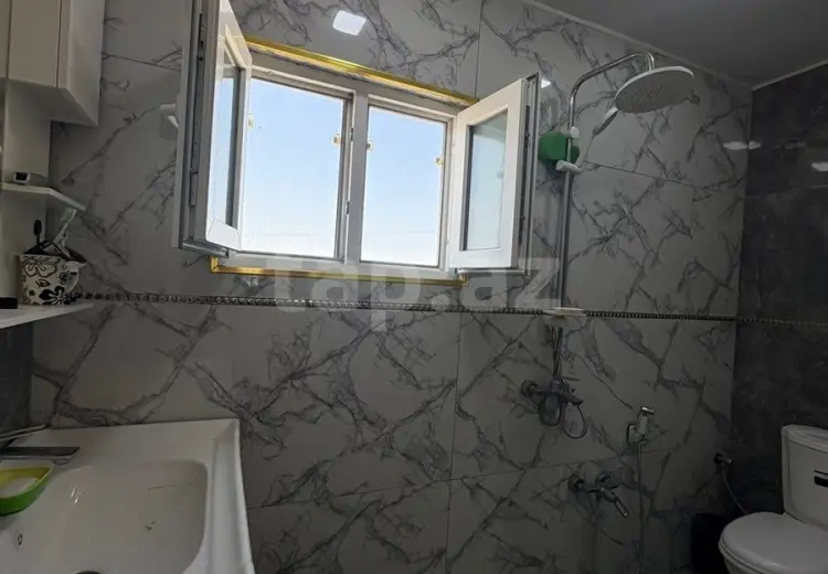 3 otaqlı mənzil , Gəncə