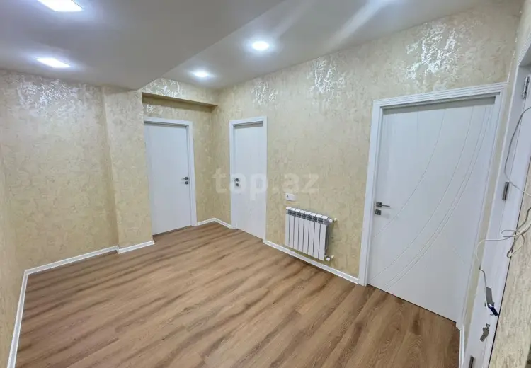 3 otaqlı mənzil , Bakı