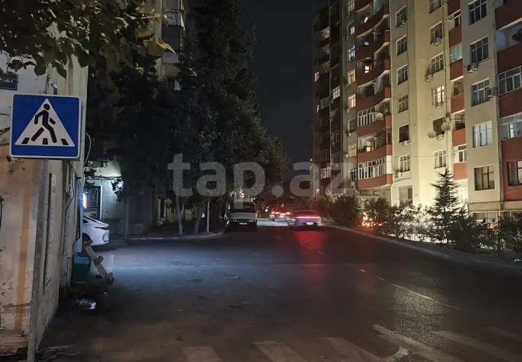 4 otaqlı mənzil , Bakı