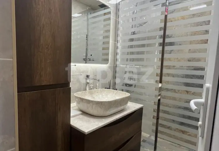 3 otaqlı mənzil , Bakı