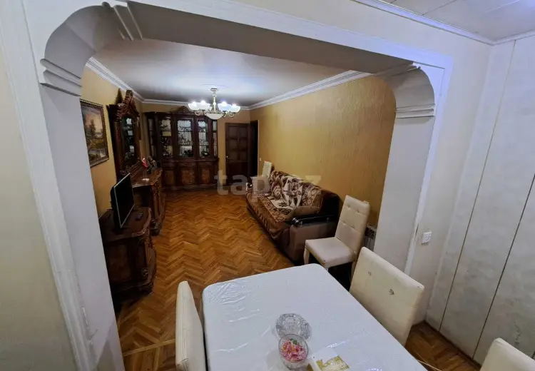 3 otaqlı mənzil , Bakı