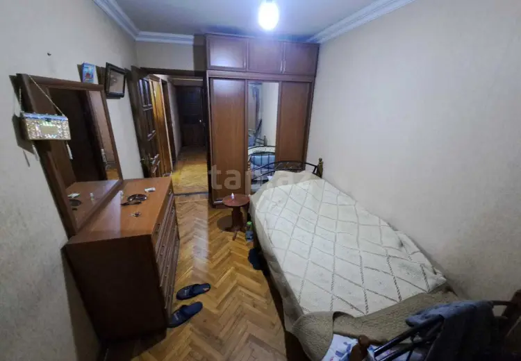 3 otaqlı mənzil , Bakı