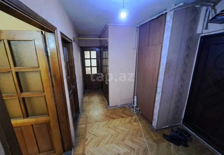 3 otaqlı mənzil , Bakı