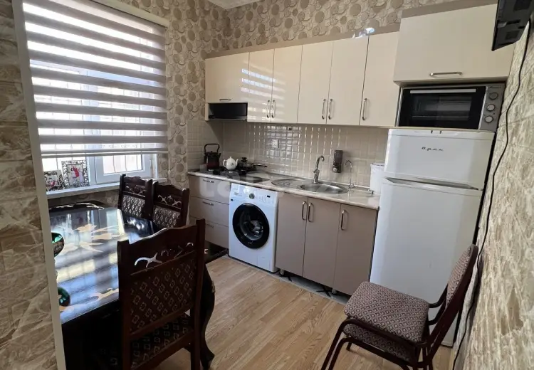 3 otaqlı mənzil , Xırdalan