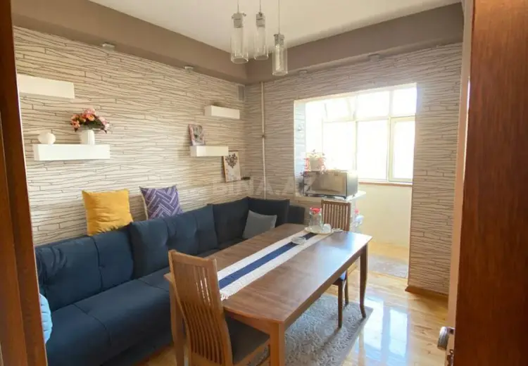 3 otaqlı mənzil Satılır, 8-ci mikrorayon, Binəqədi, Bakı