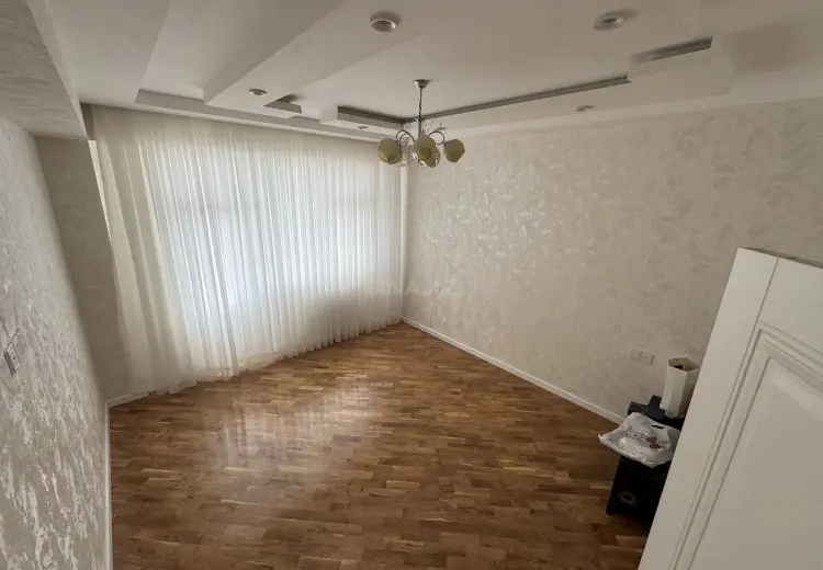 4 otaqlı mənzil Satılır, Yeni Yasamal qəs., Yasamal, Bakı