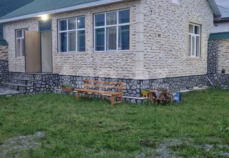 3 otaqlı mənzil , Qəbələ