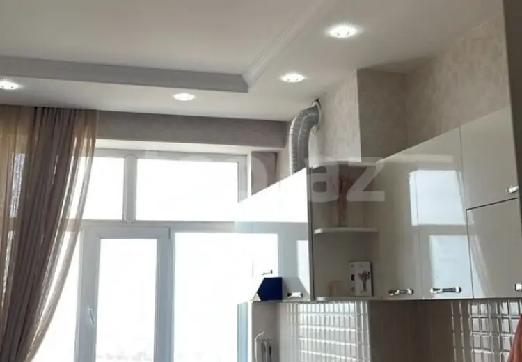 3 otaqlı mənzil , Bakı