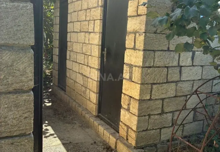 200 sot Torpaq Satılır, Xudat