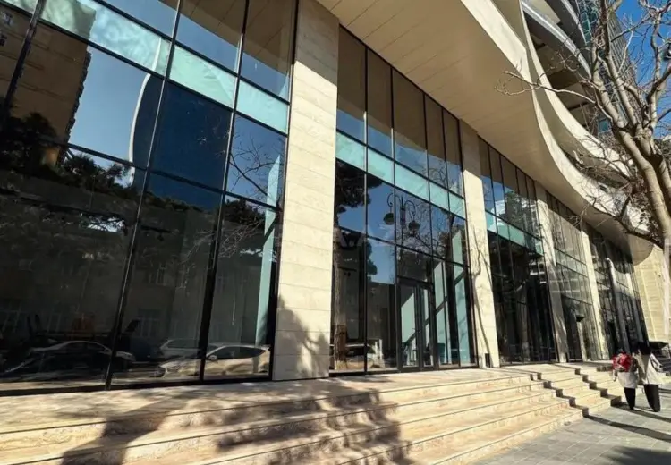 264 m² Obyekt / Ofis Satılır, Səbail, Bakı