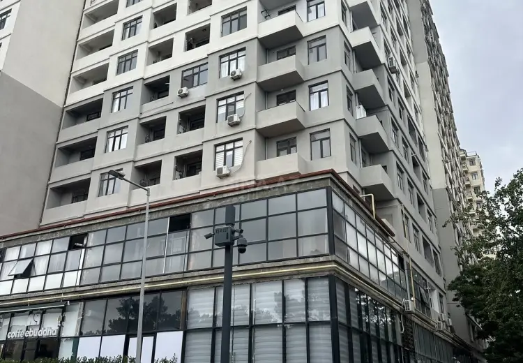 2 otaqlı mənzil Satılır, 8-ci kilometr, Nizami, Bakı