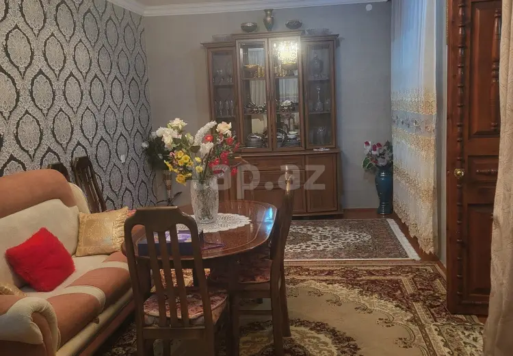 8 otaqlı mənzil , Xaçmaz