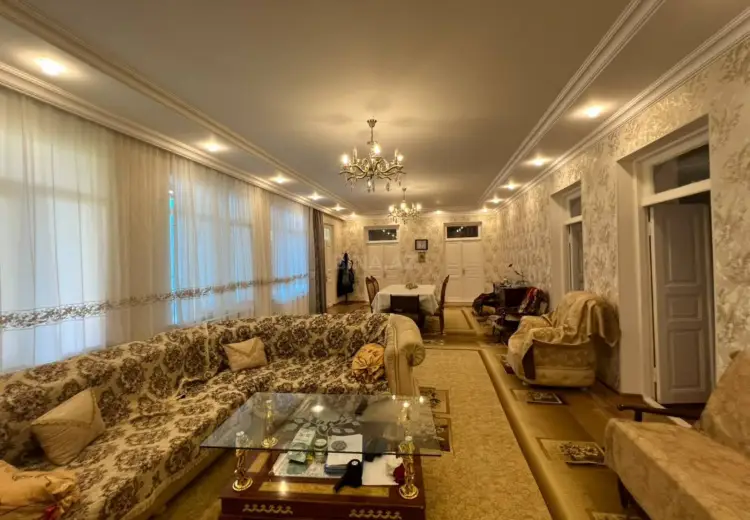 6 otaqlı mənzil Satılır, Gəncə