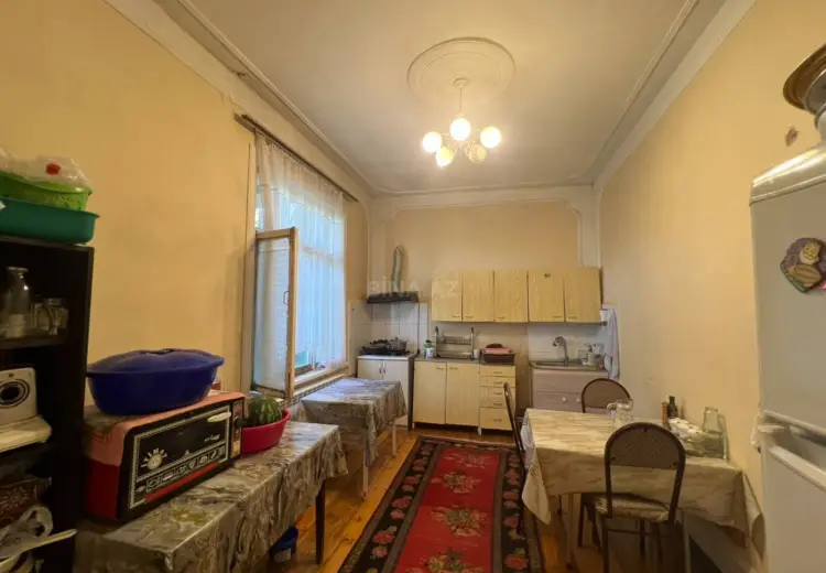 6 otaqlı mənzil Satılır, Gəncə