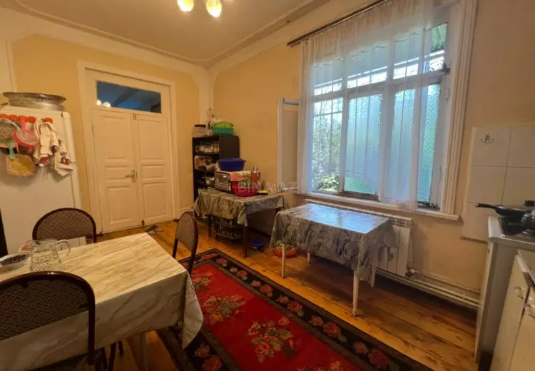 6 otaqlı mənzil Satılır, Gəncə