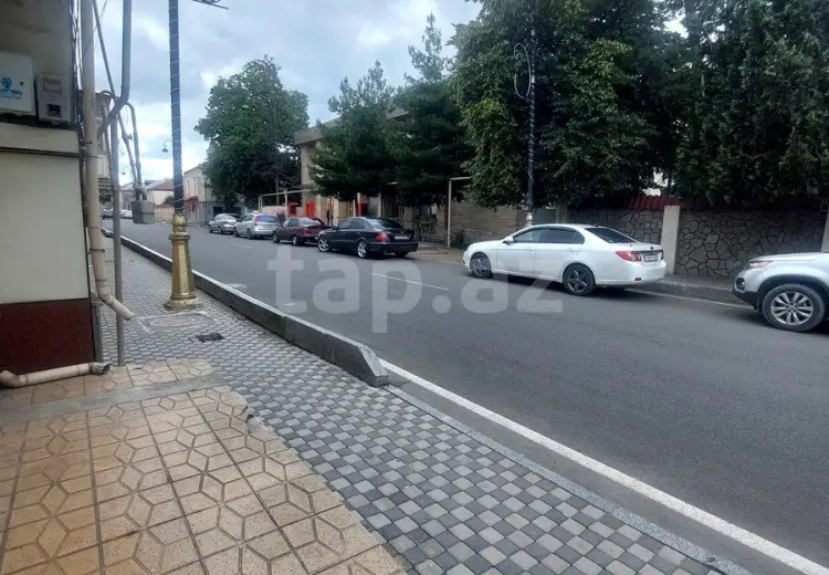 5 otaqlı mənzil , Quba