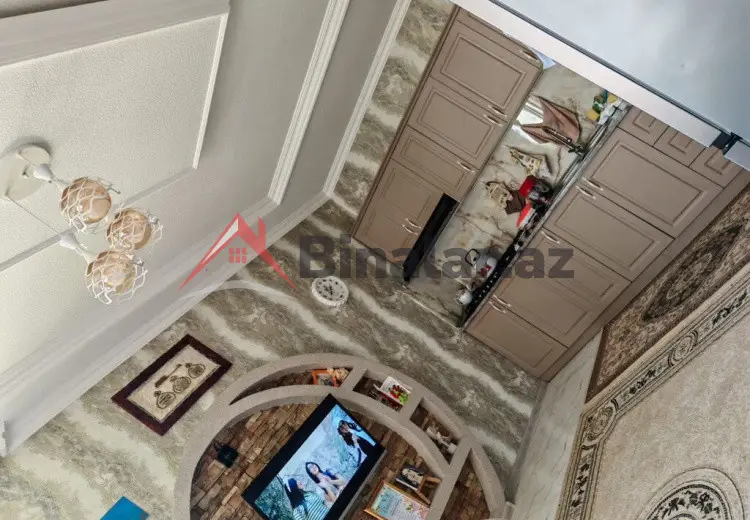 5 otaqlı mənzil Satılır, Şamaxı