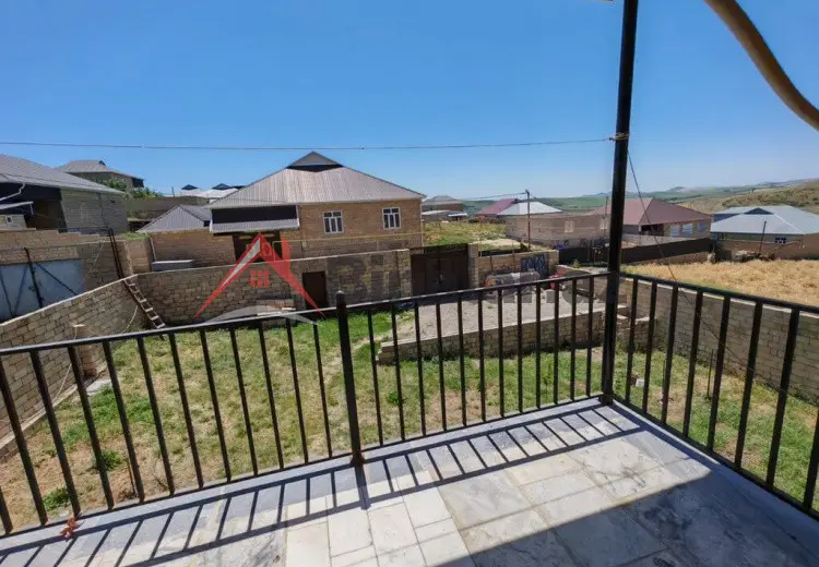 5 otaqlı mənzil Satılır, Şamaxı