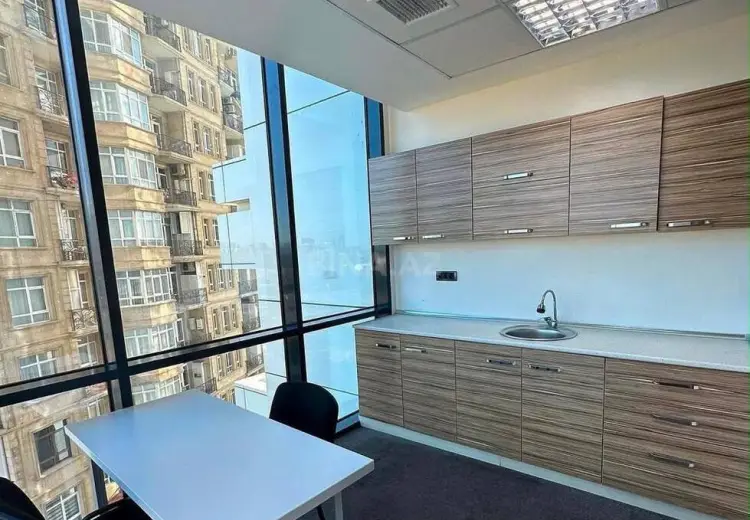 145 m² Obyekt / Ofis Kirayə (aylıq), Yasamal, Bakı