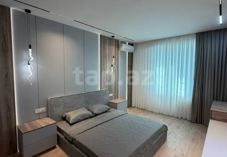 4 otaqlı mənzil , Bakı