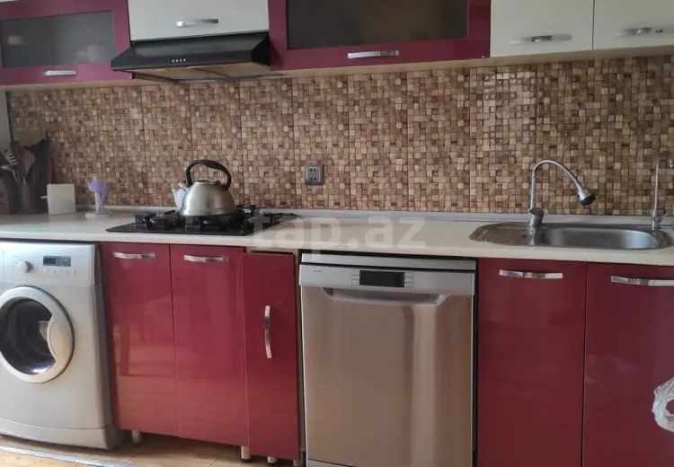 120 AZN - 4 otaqlı mənzil Kirayə (aylıq), Bakı