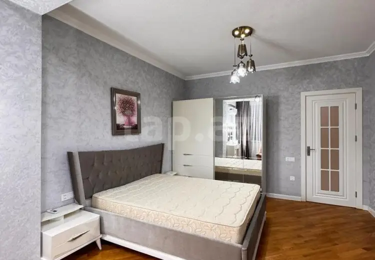 3 otaqlı mənzil , Bakı