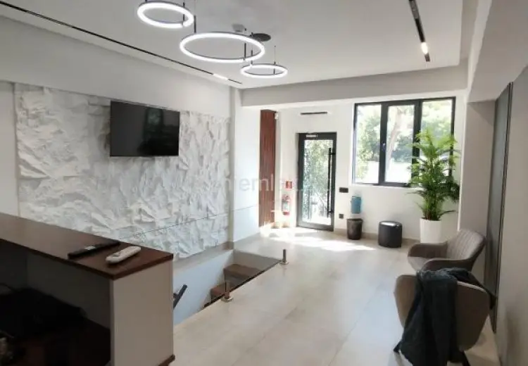 240 m² Obyekt / Ofis Kirayə (aylıq), Nərimanov, Bakı