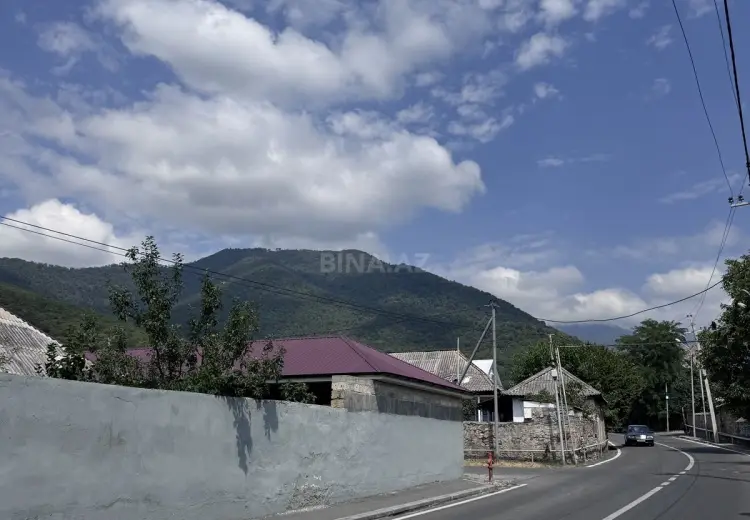 9.3 sot Torpaq Satılır, Oğuz