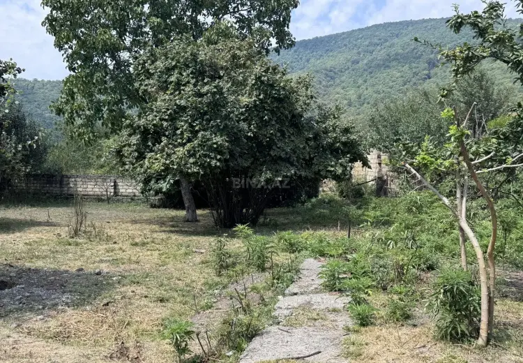 9.3 sot Torpaq Satılır, Oğuz