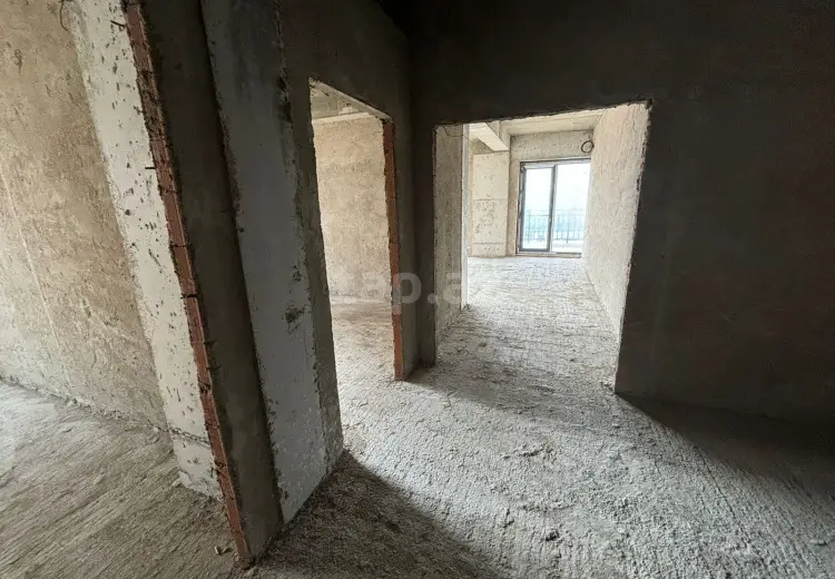 3 otaqlı mənzil , Bakı