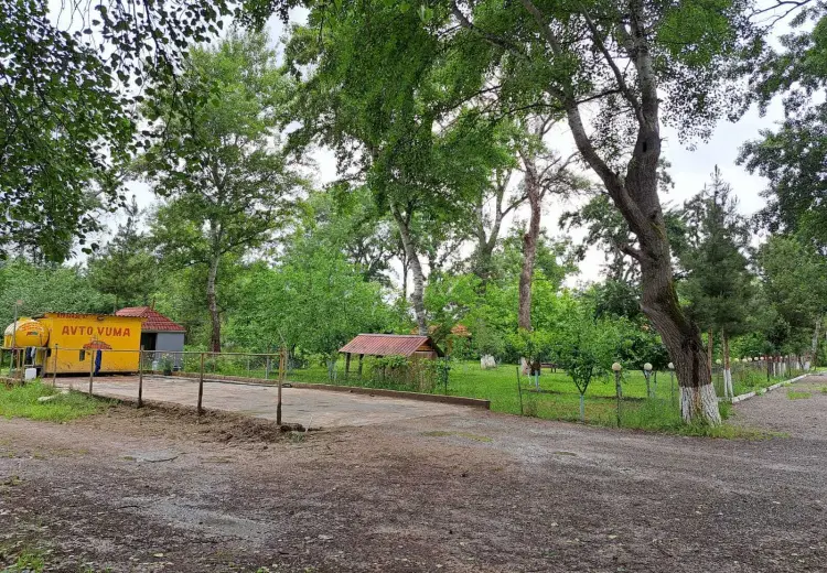 4000 m² Obyekt / Ofis Satılır, Xaçmaz