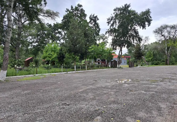 4000 m² Obyekt / Ofis Satılır, Xaçmaz