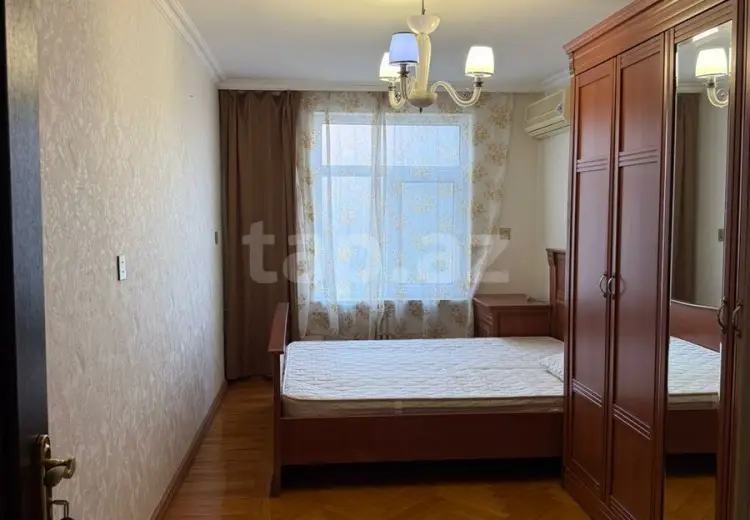 3 otaqlı mənzil , Bakı