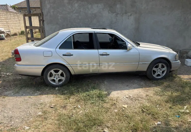 3 otaqlı mənzil , Xırdalan