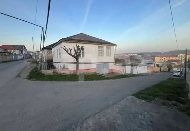 6 otaqlı mənzil , Qusar